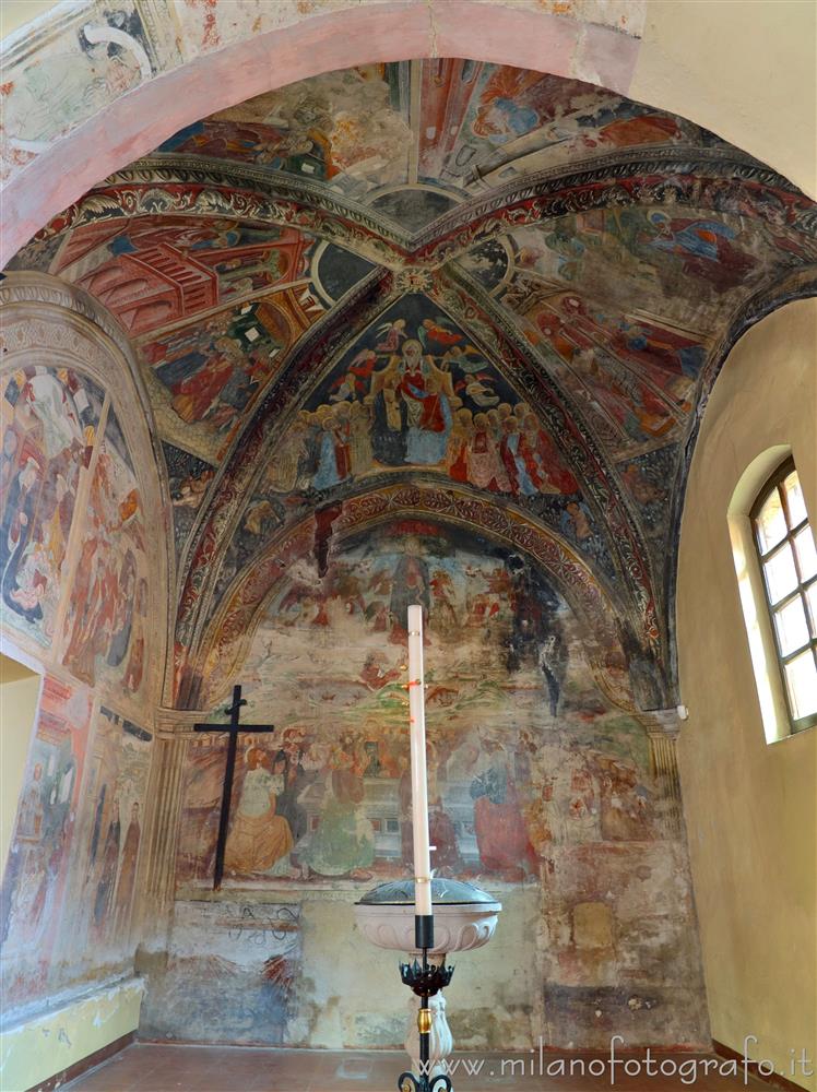 Collobiano (Vercelli, Italy) - Gothic chapel in the Church of St. George